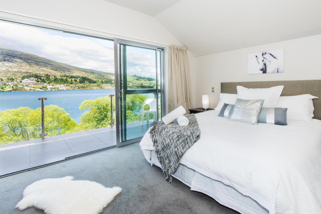 Lakeside Luxury With Spa Queenstown Kültér fotó