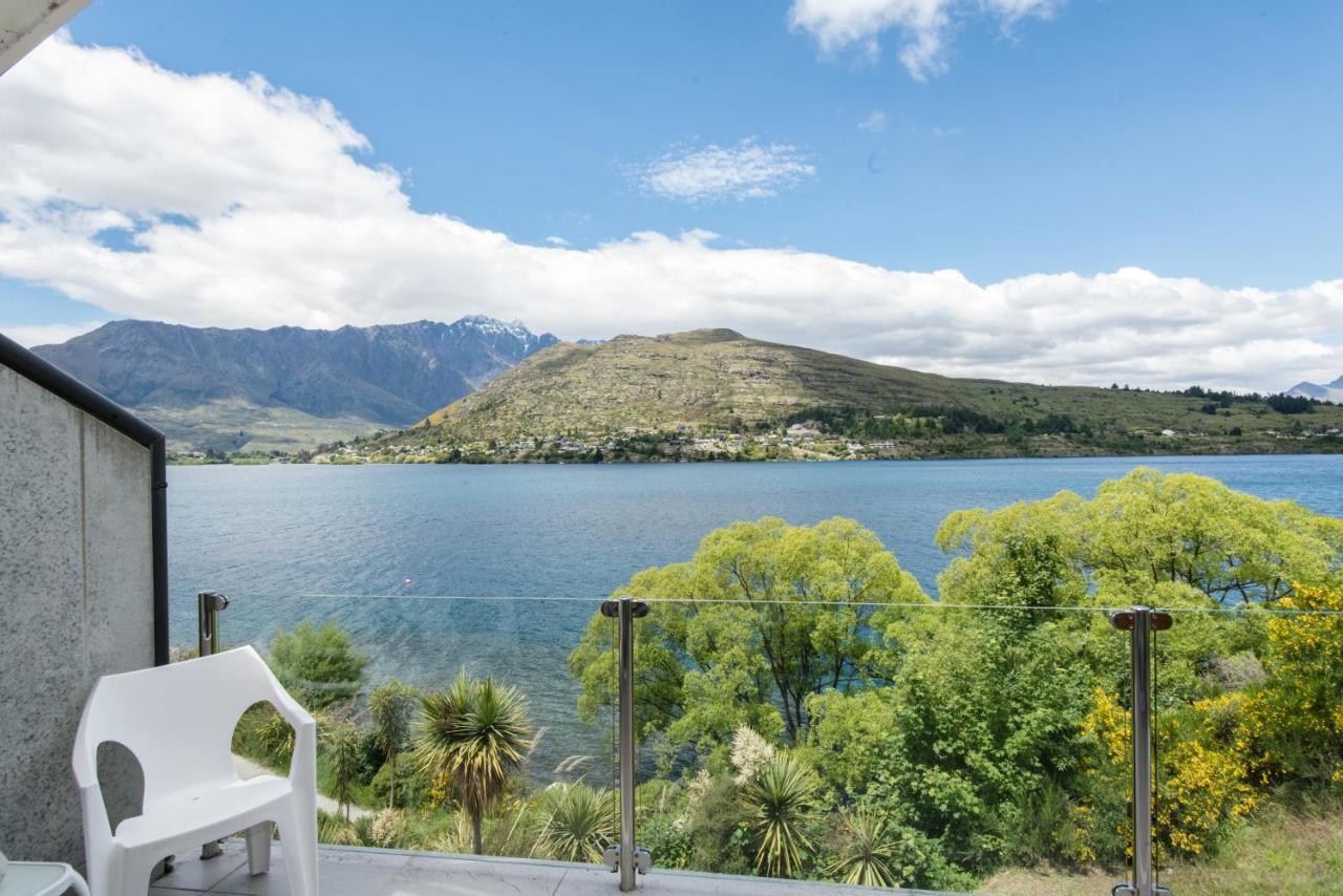Lakeside Luxury With Spa Queenstown Kültér fotó